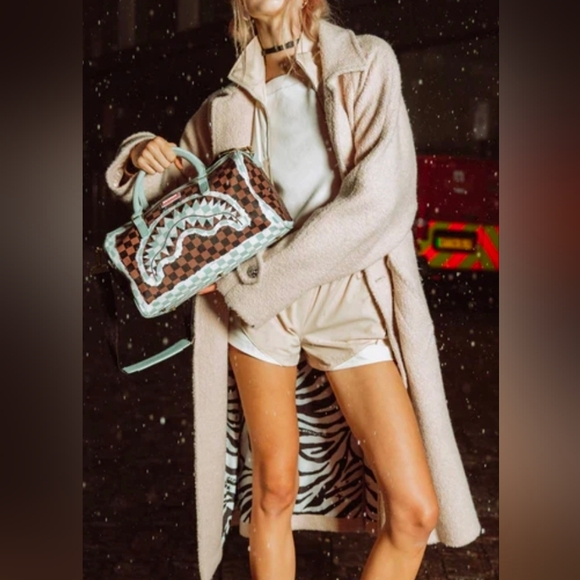 NWT Sprayground Shark Legacy Mini Duffle Bag - Picture 3 of 16